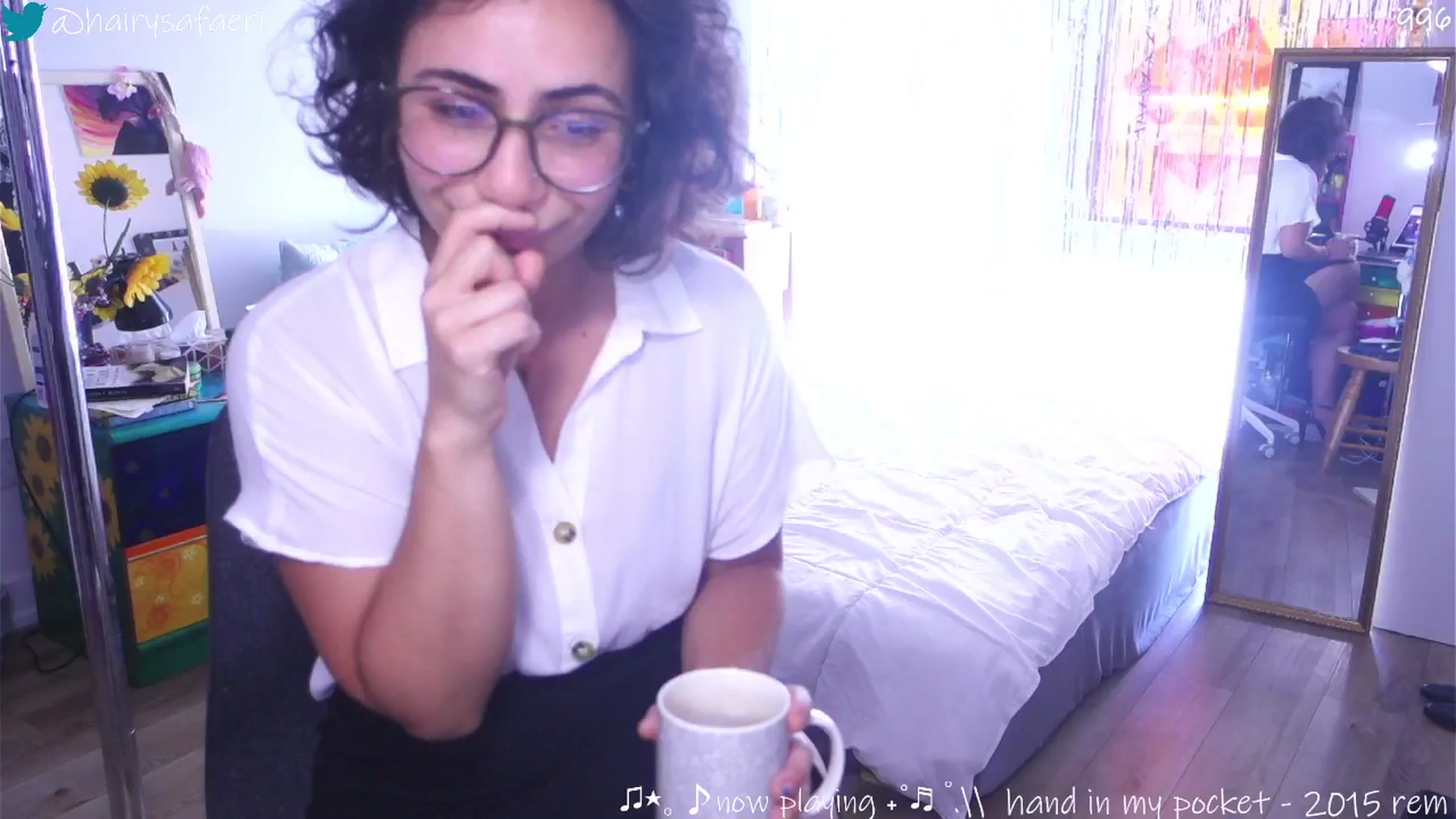 Gallery image thumbnail from barelysafaeri's myfreecams stream on, 07/28/2025, 17:22 image 6 of 20