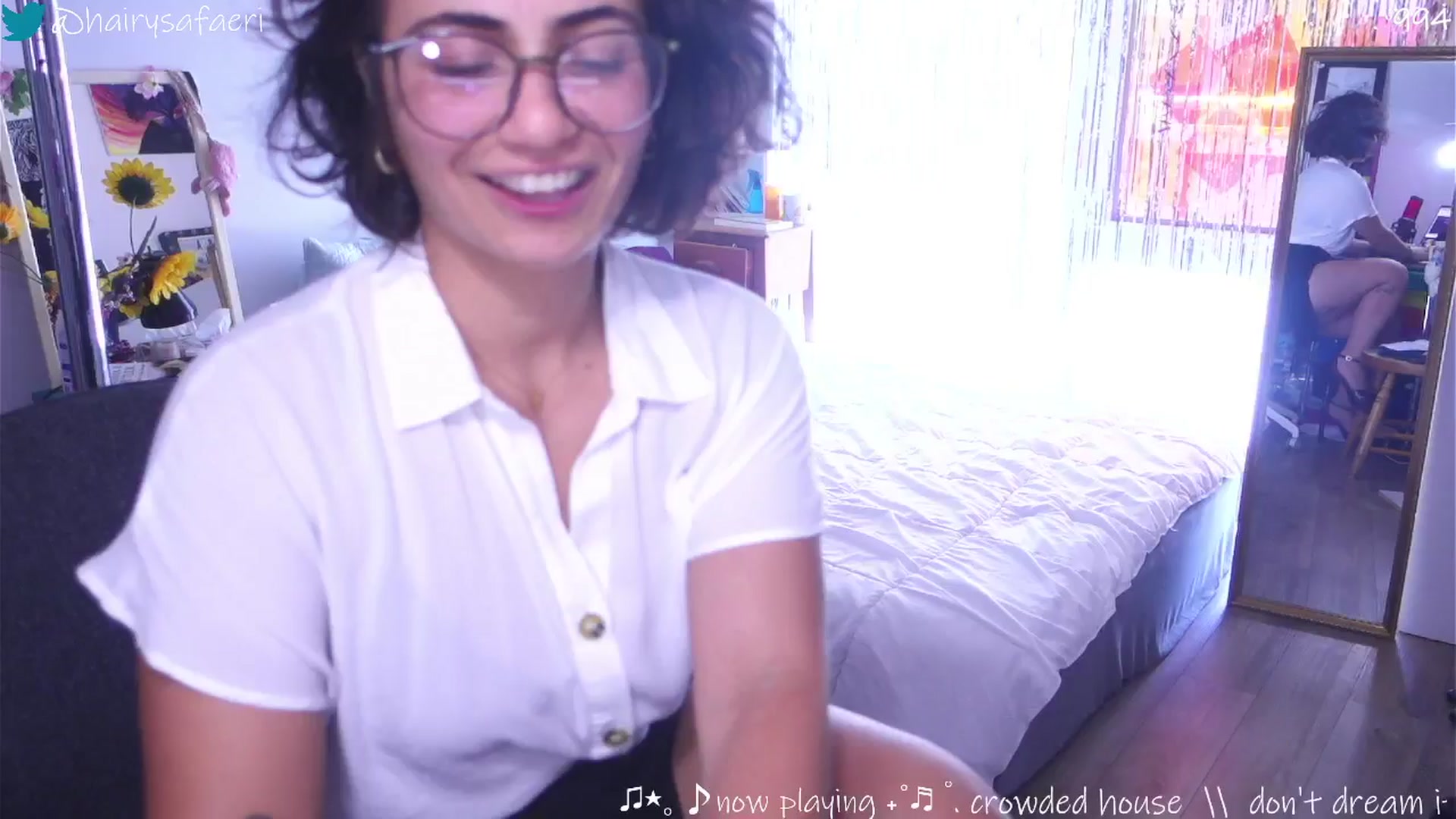 Gallery image thumbnail from barelysafaeri's myfreecams stream on, 07/28/2025, 18:03 image 10 of 20