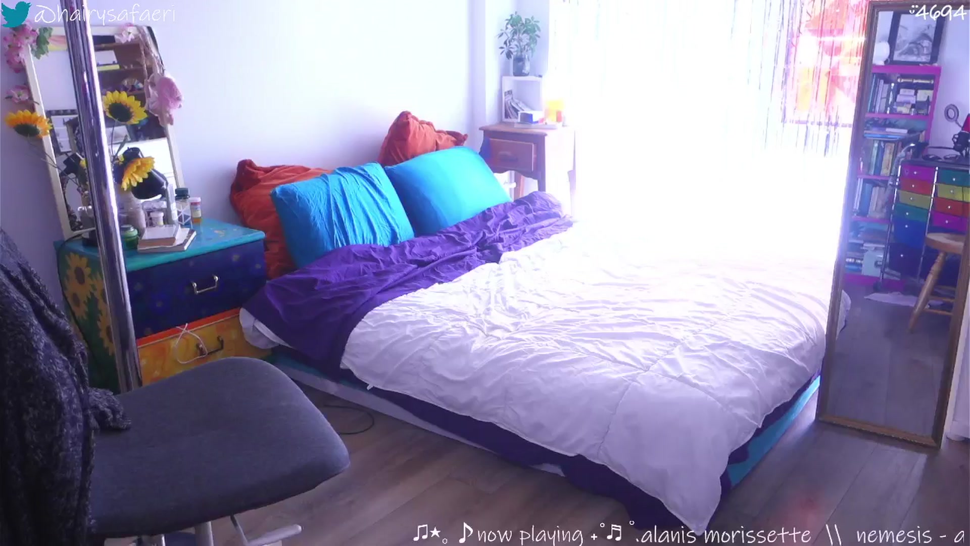 Gallery image thumbnail from barelysafaeri's myfreecams stream on, 08/08/2025, 17:06 image 16 of 20