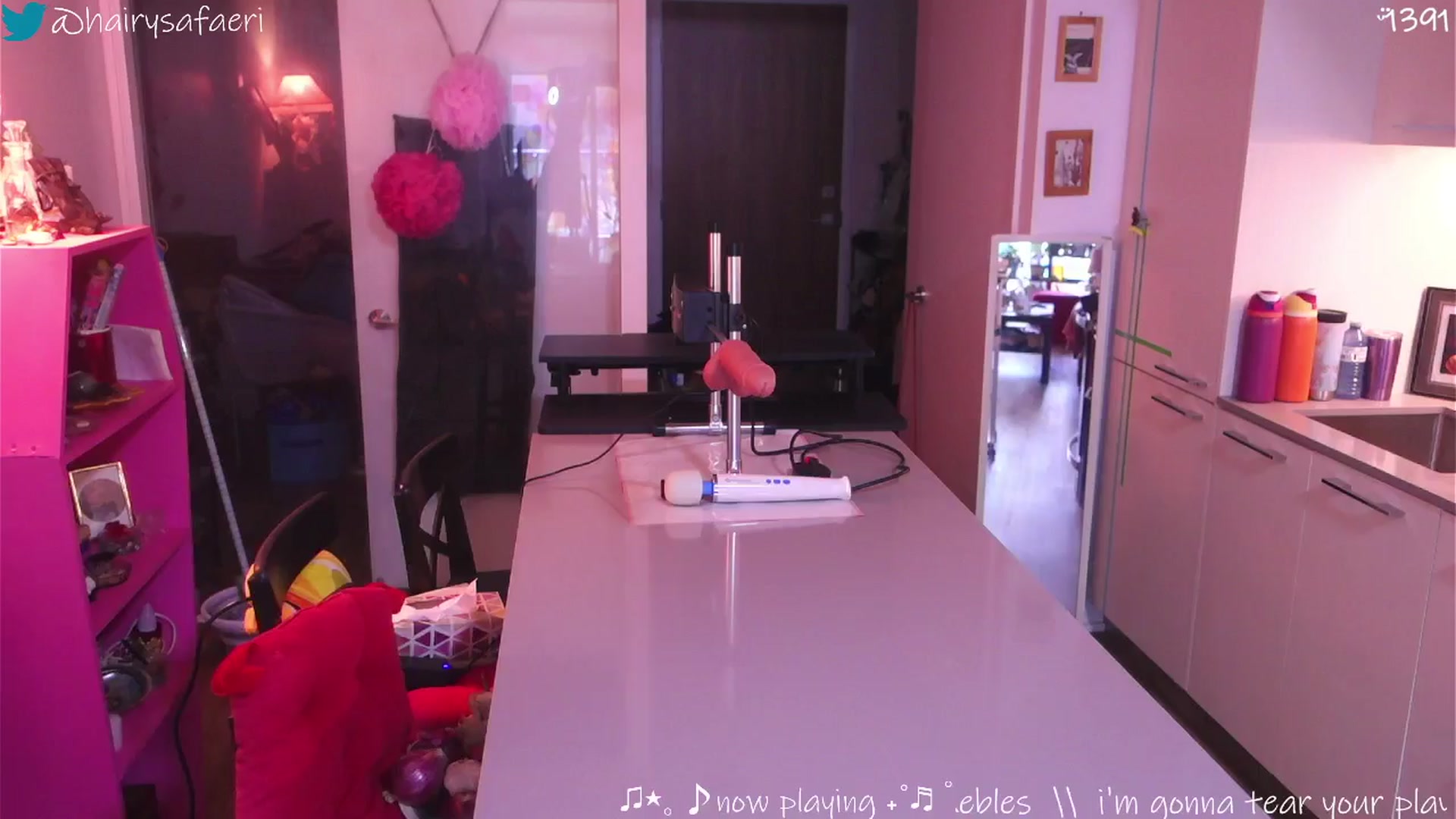 Gallery image thumbnail from barelysafaeri's myfreecams stream on, 08/10/2025, 20:50 image 20 of 20