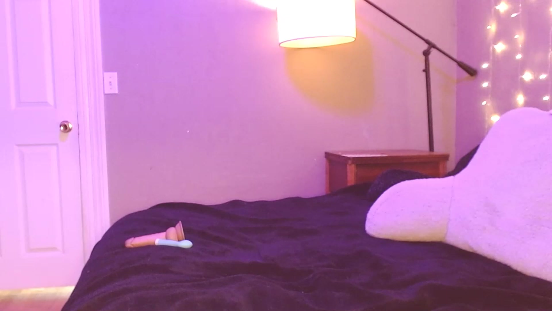Gallery image thumbnail from basskittyxo's myfreecams stream on, 03/30/2023, 18:08 image 20 of 20