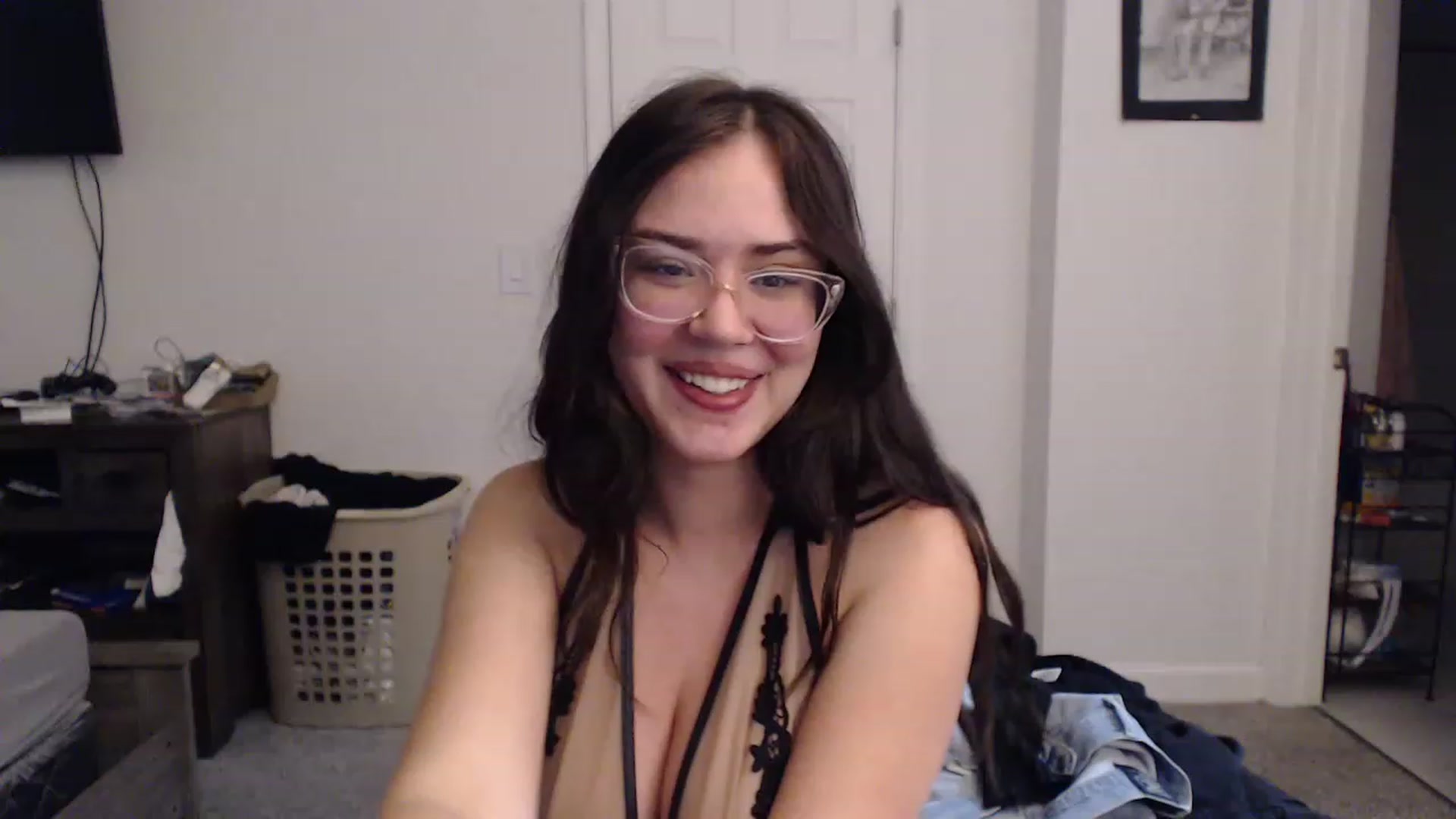 Gallery image thumbnail from baybyyG's myfreecams stream on, 06/16/2023, 15:51 image 10 of 20