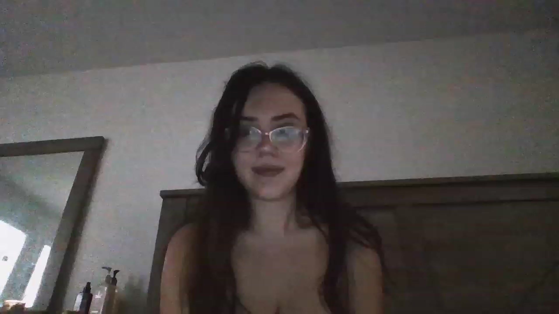 Gallery image thumbnail from baybyyG's myfreecams stream on, 06/22/2023, 14:54 image 14 of 20