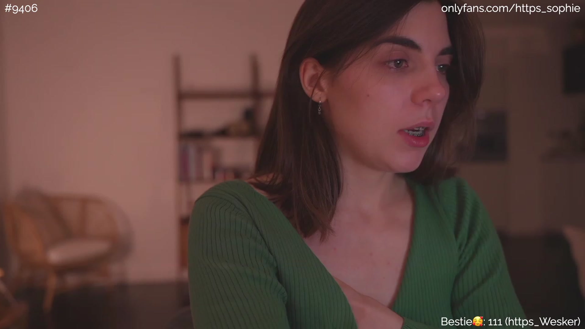 Gallery image thumbnail from bb_sophie's myfreecams stream on, 08/17/2023, 01:02 image 8 of 20