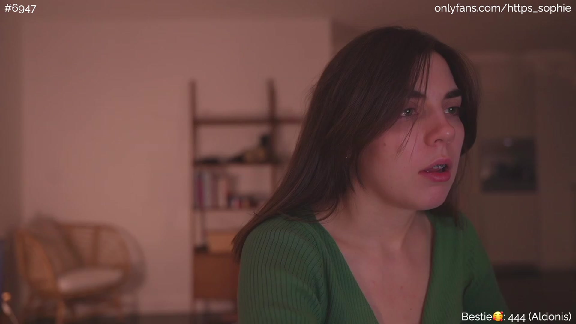 Gallery image thumbnail from bb_sophie's myfreecams stream on, 08/17/2023, 01:16 image 6 of 20