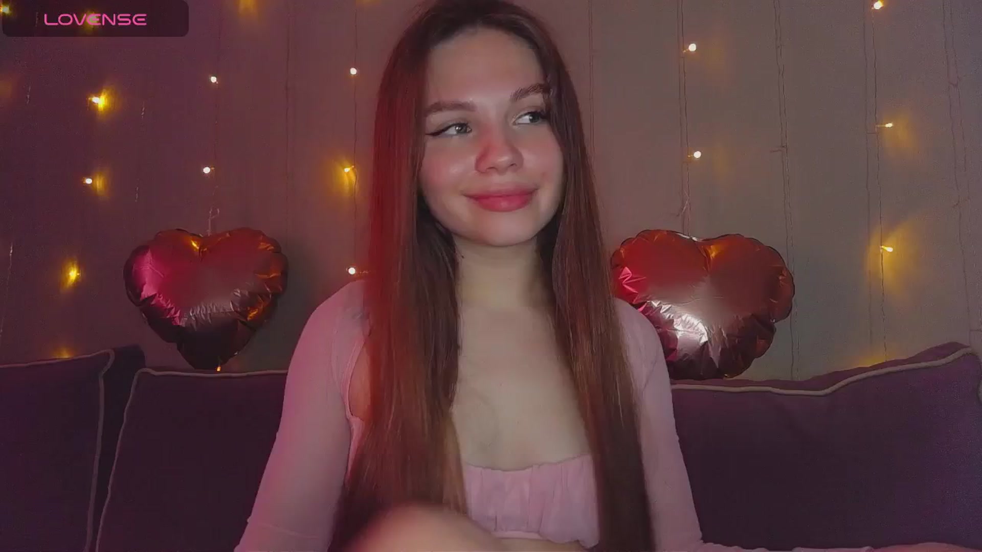 Gallery image thumbnail from bb_starlight's myfreecams stream on, 04/12/2026, 12:06 image 4 of 20