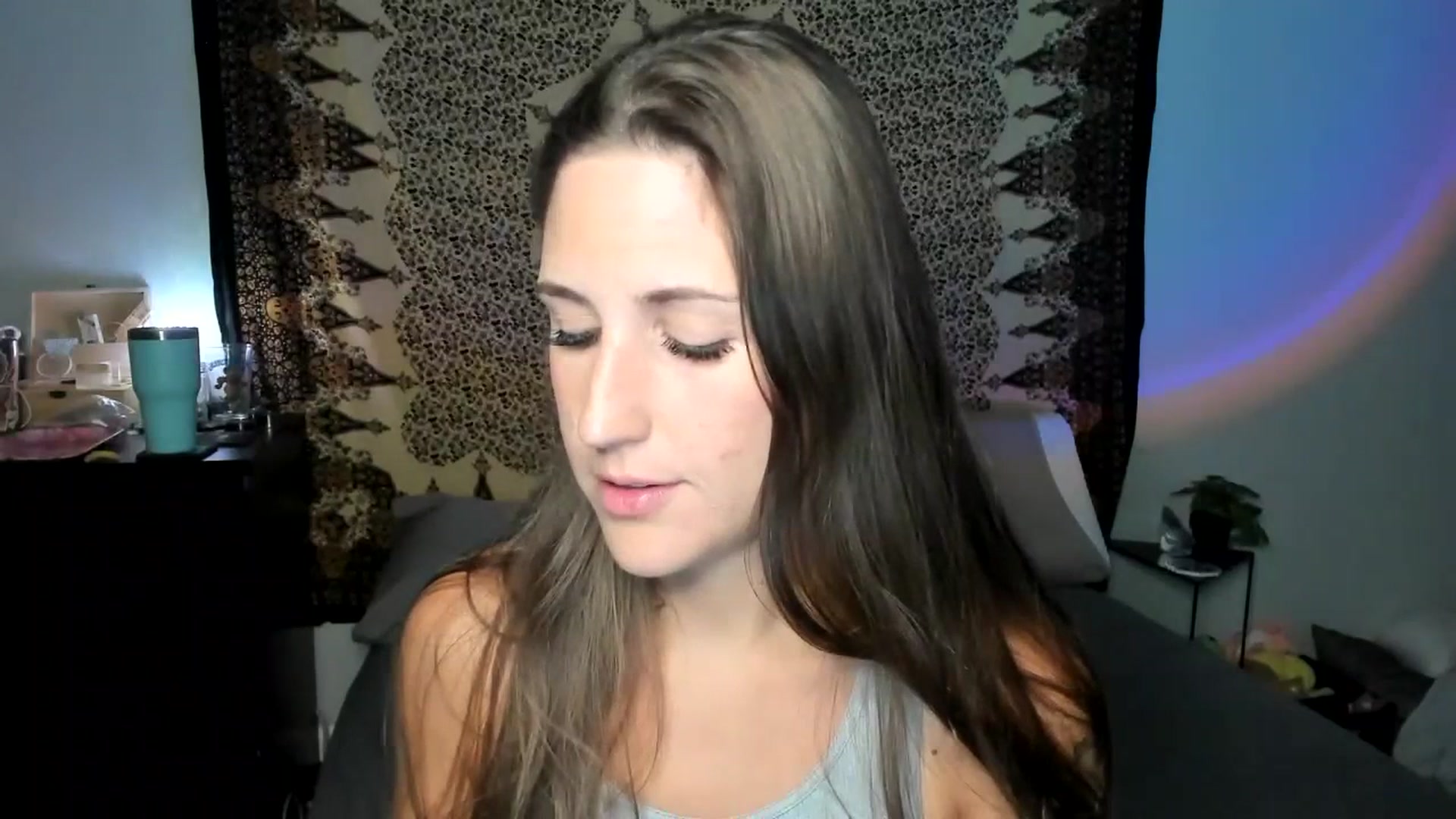 Gallery image thumbnail from bby_fawn's myfreecams stream on, 07/14/2023, 06:01 image 5 of 20