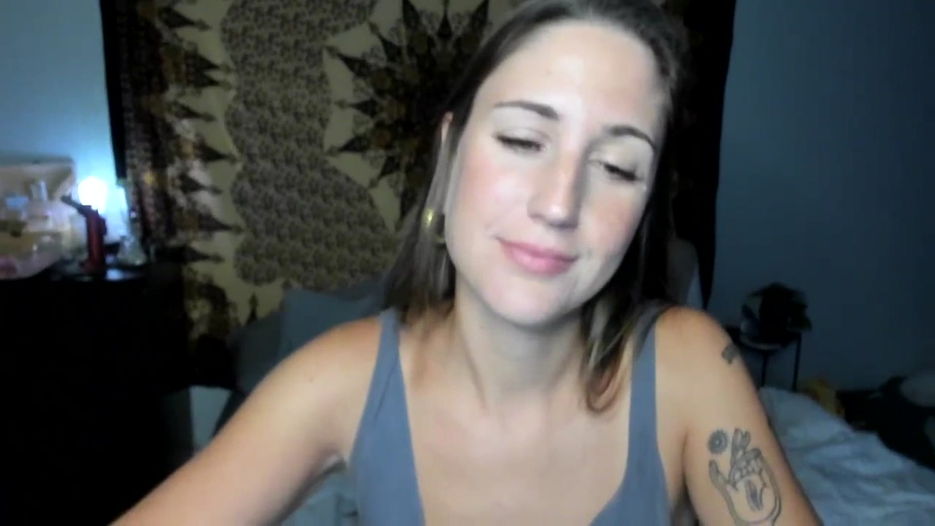 Gallery image thumbnail from bby_fawn's myfreecams stream on, 07/18/2023, 06:50 image 6 of 20