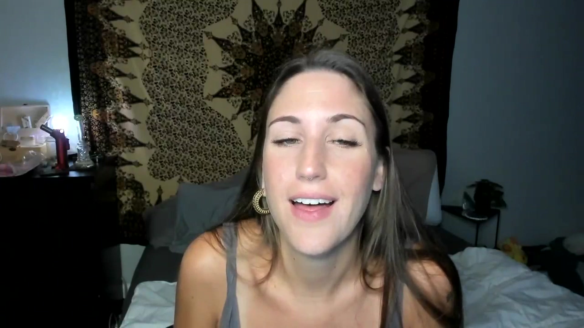 Gallery image thumbnail from bby_fawn's myfreecams stream on, 07/18/2023, 06:50 image 12 of 20