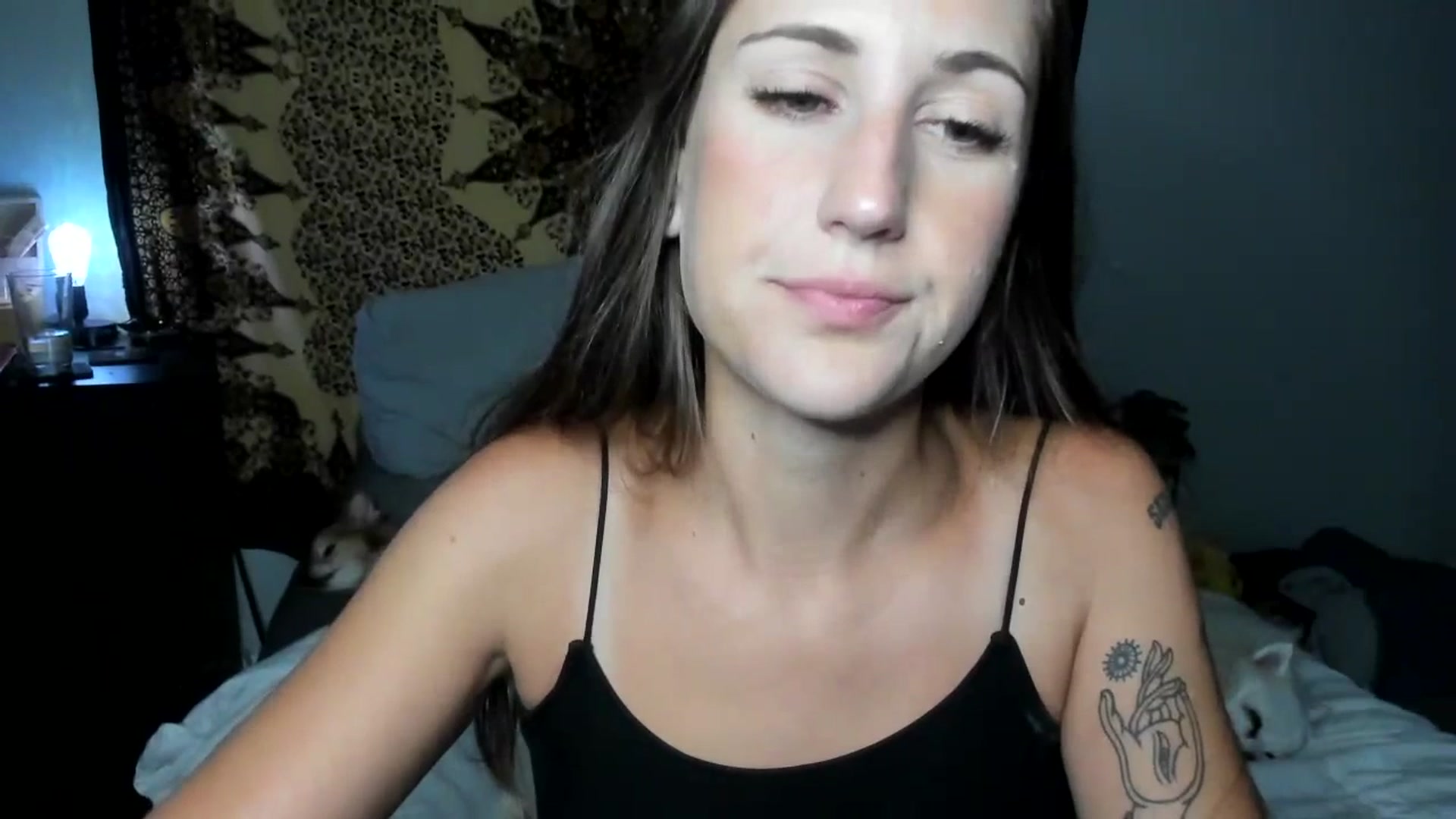 Gallery image thumbnail from bby_fawn's myfreecams stream on, 07/19/2023, 04:20 image 17 of 20