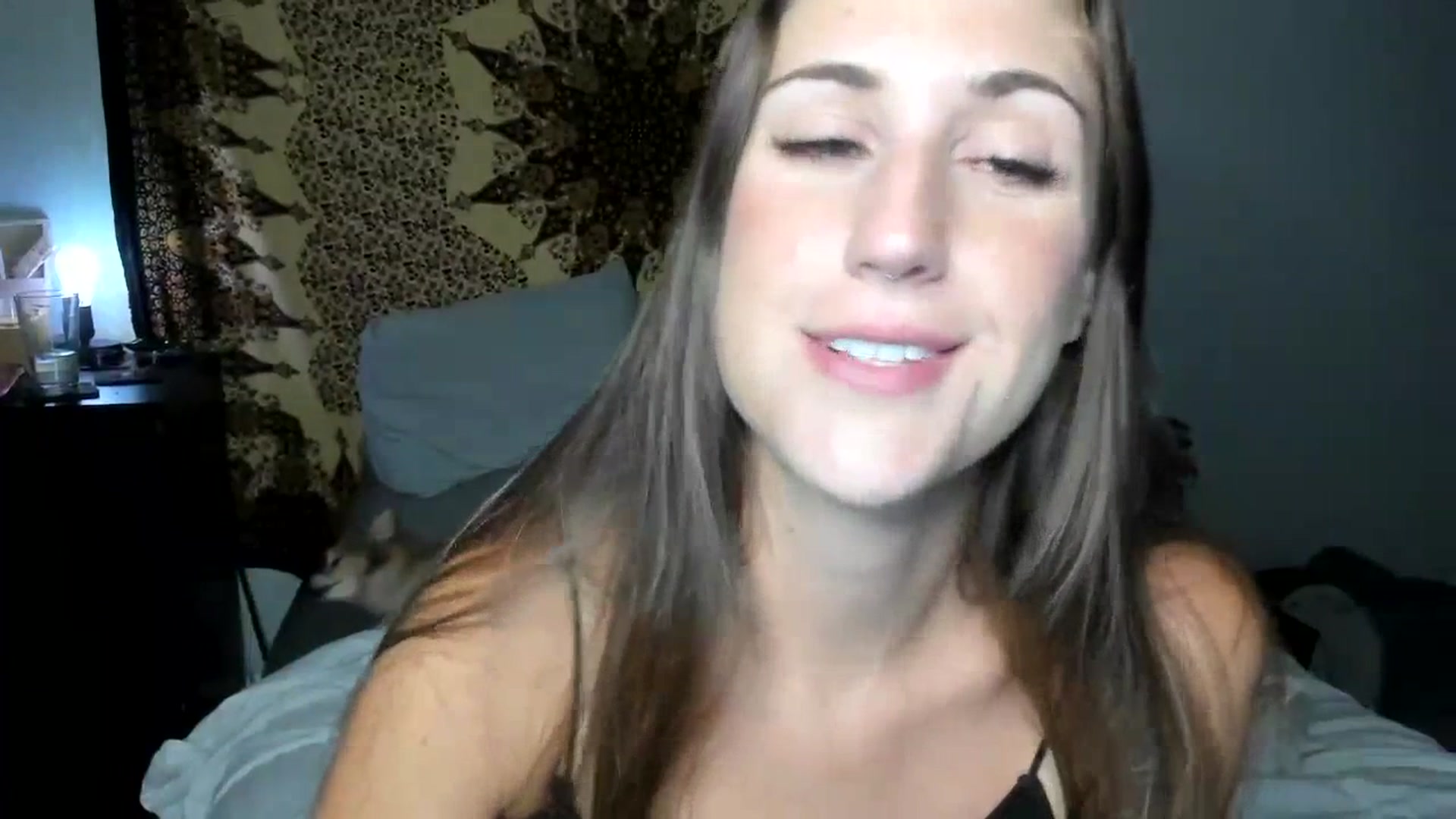 Gallery image thumbnail from bby_fawn's myfreecams stream on, 07/19/2023, 04:20 image 9 of 20
