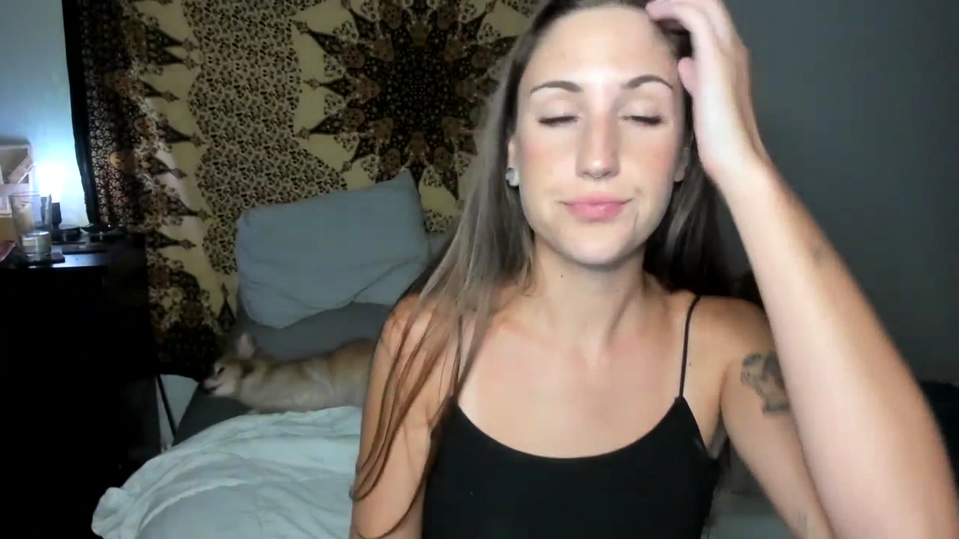 Gallery image thumbnail from bby_fawn's myfreecams stream on, 07/19/2023, 04:20 image 6 of 20