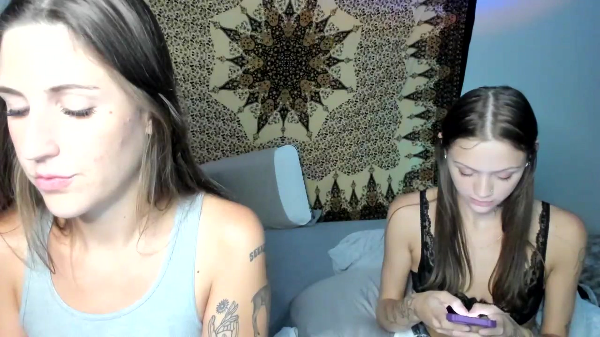 Gallery image thumbnail from bby_fawn's myfreecams stream on, 07/21/2023, 07:07 image 9 of 20