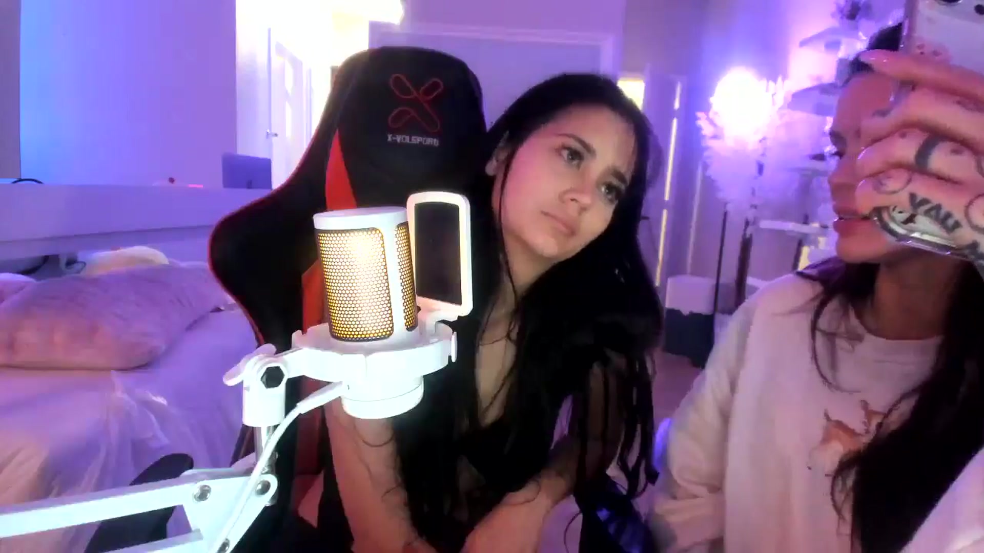 Gallery image thumbnail from bby_mous's myfreecams stream on, 03/09/2025, 10:42 image 19 of 20