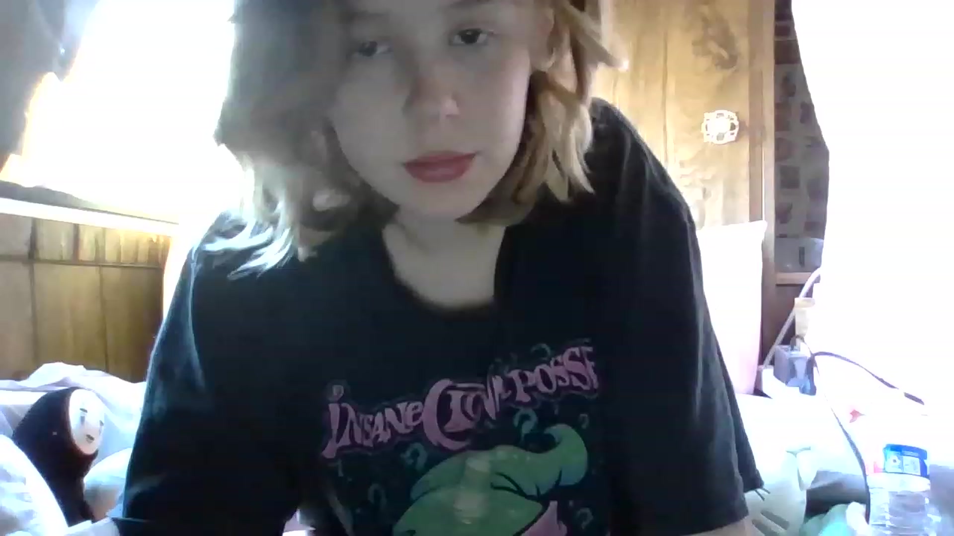 Gallery image thumbnail from bbyalice18's myfreecams stream on, 12/11/2022, 20:25 image 1 of 20