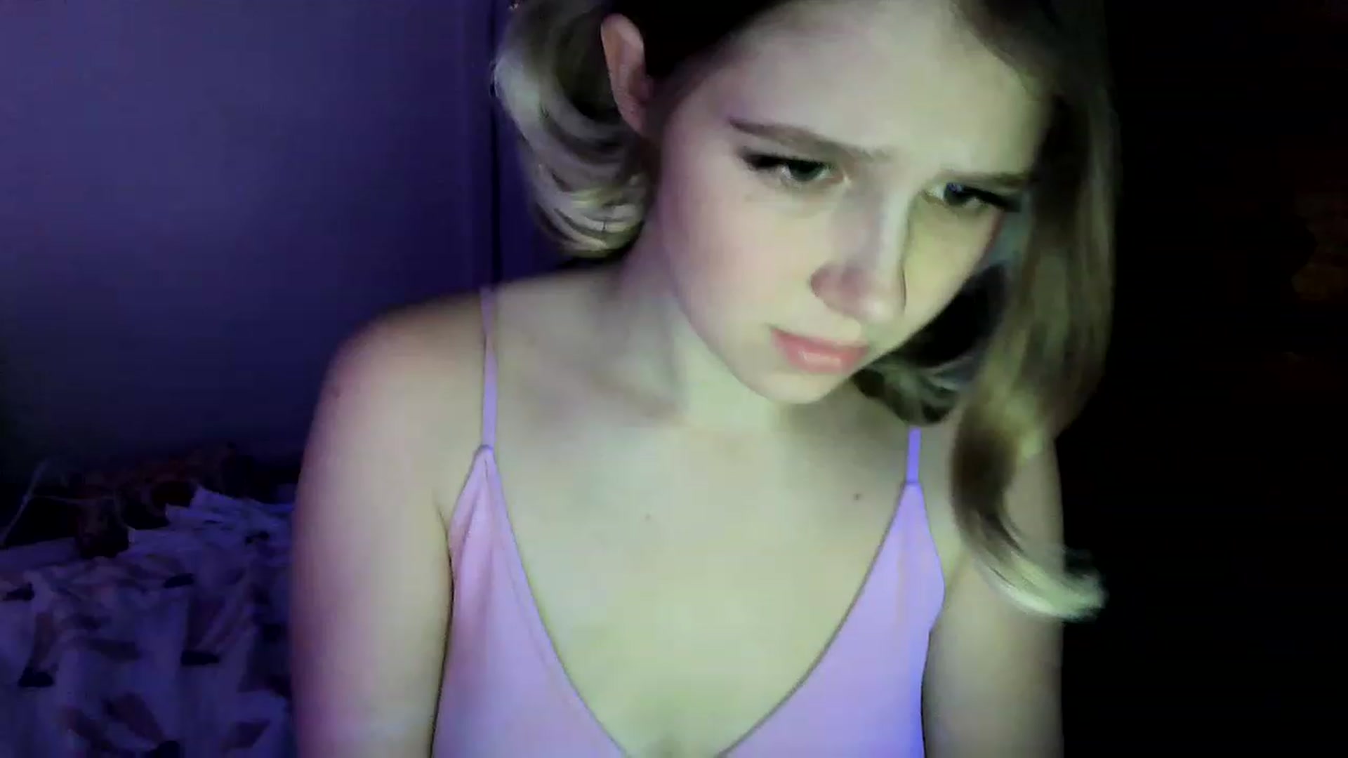 Gallery image thumbnail from bbyalice18's myfreecams stream on, 04/16/2023, 08:06 image 20 of 20