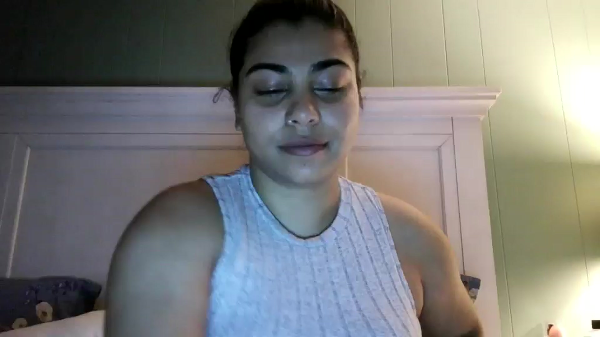 Gallery image thumbnail from bbycakes0905's myfreecams stream on, 03/04/2025, 24:04 image 1 of 20