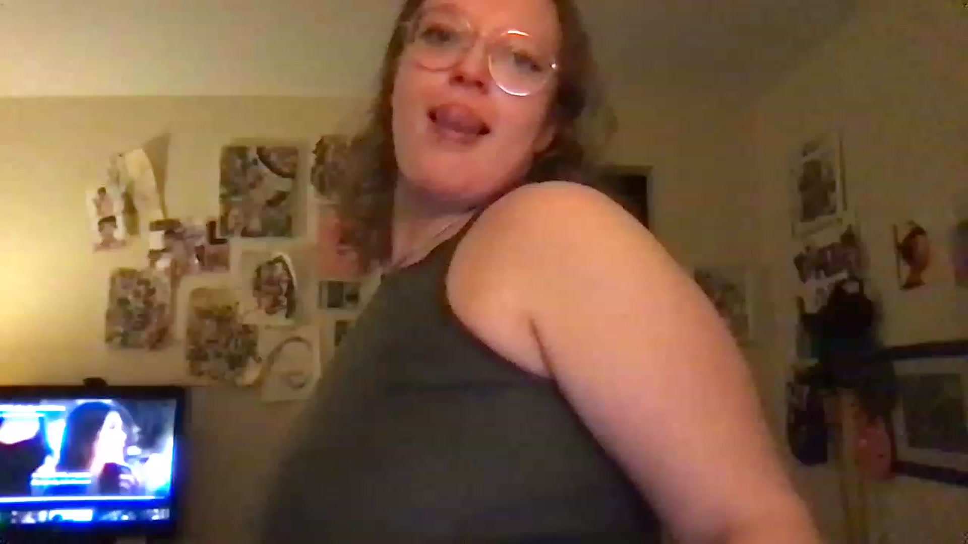 Gallery image thumbnail from bbygap's myfreecams stream on, 11/15/2022, 03:24 image 13 of 20