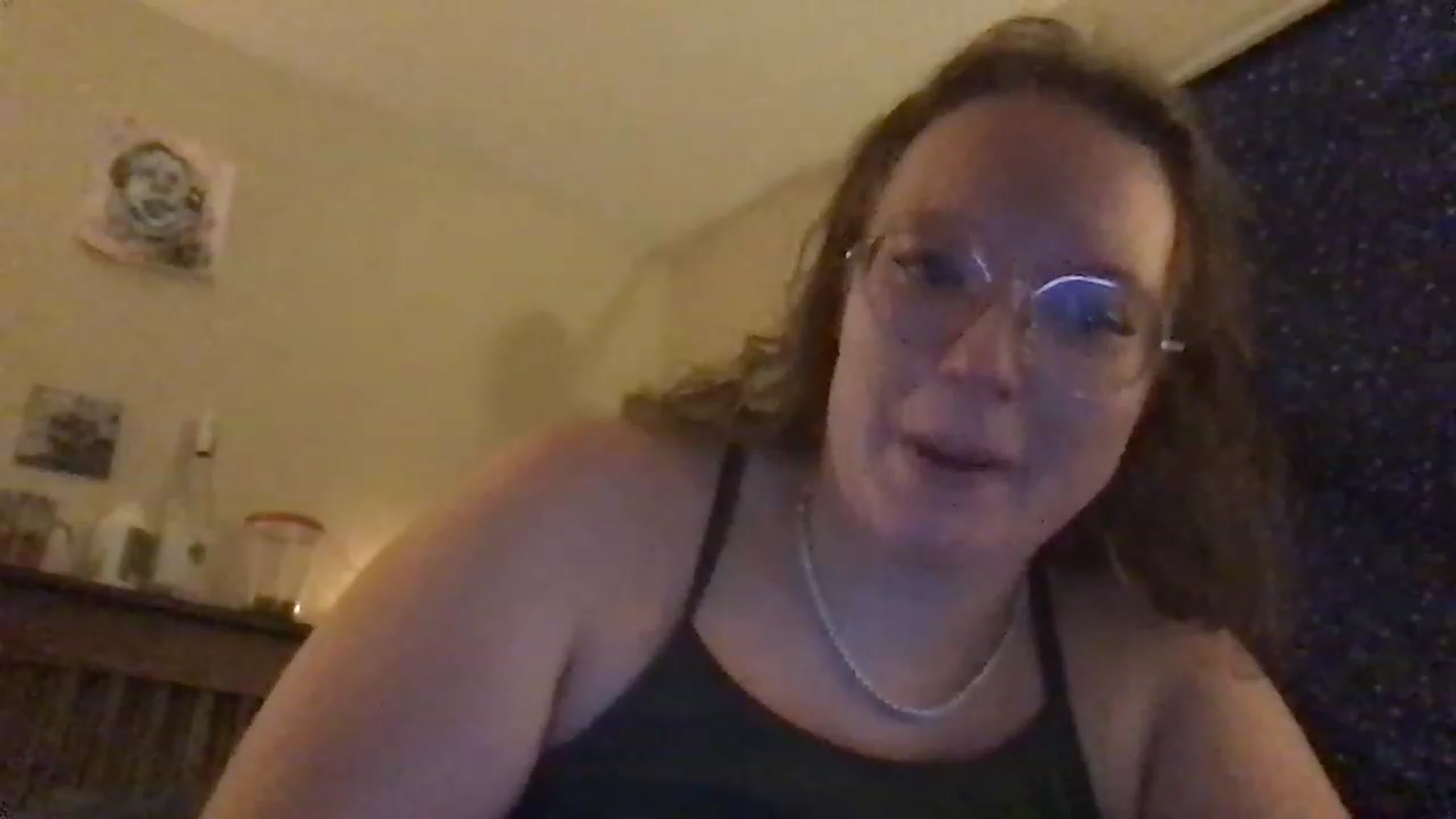 Gallery image thumbnail from bbygap's myfreecams stream on, 11/15/2022, 03:24 image 17 of 20