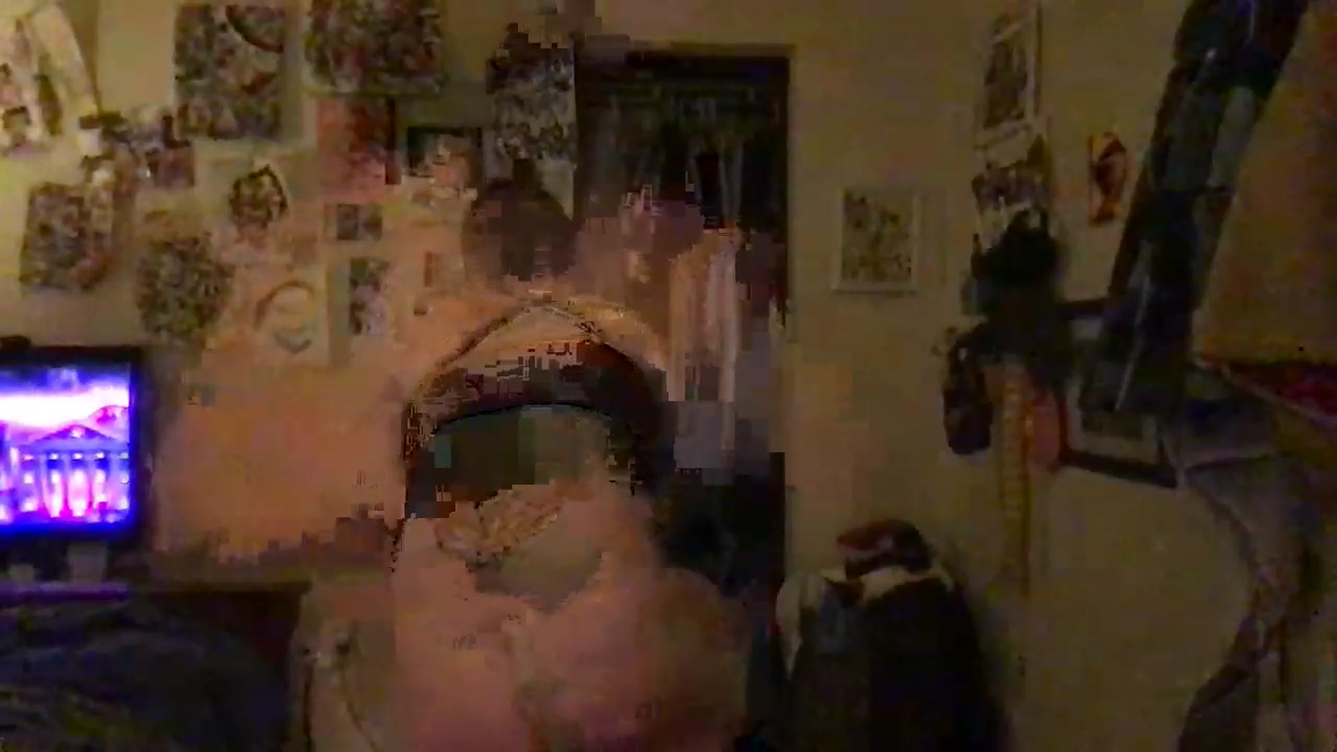 Gallery image thumbnail from bbygap's myfreecams stream on, 11/16/2022, 02:56 image 12 of 20