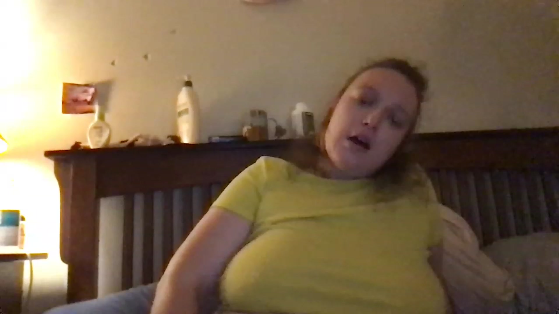 Gallery image thumbnail from bbygap's myfreecams stream on, 11/20/2022, 21:59 image 19 of 20
