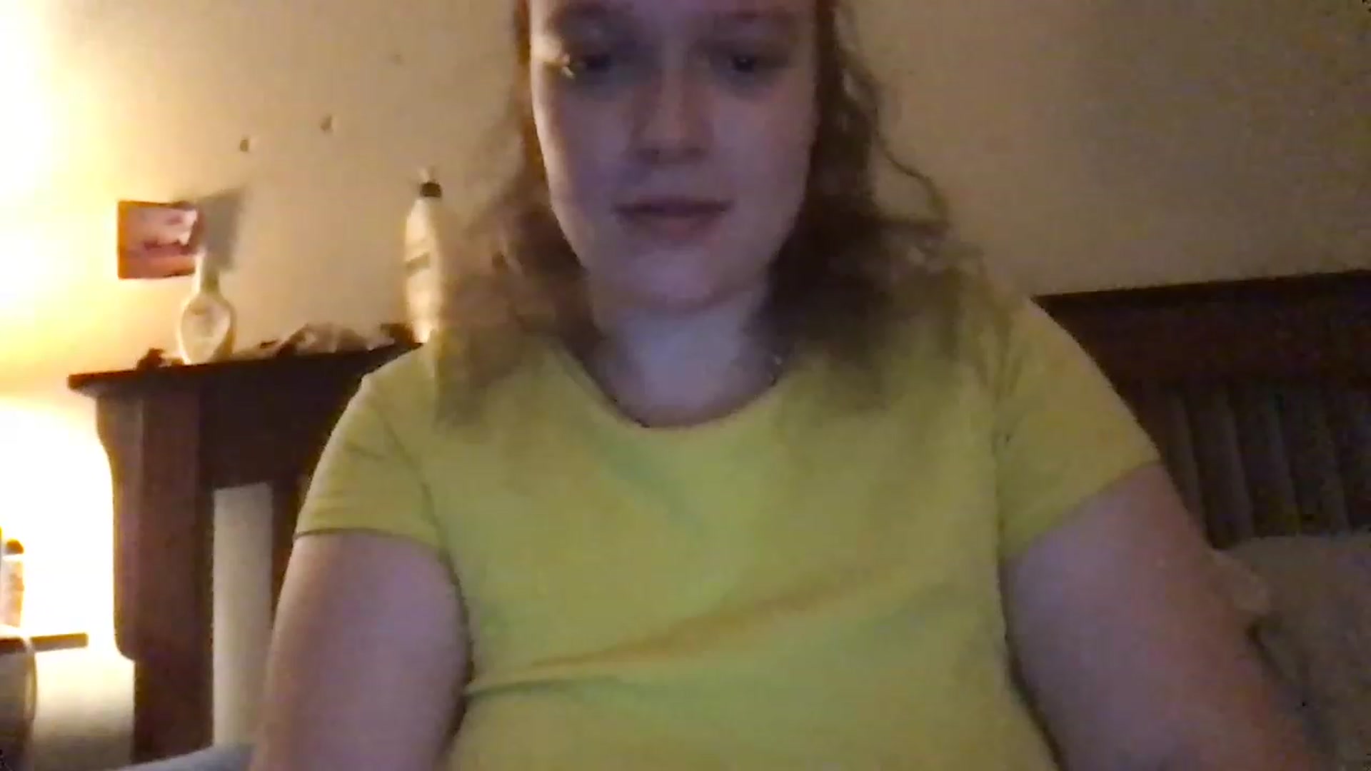 Gallery image thumbnail from bbygap's myfreecams stream on, 11/20/2022, 21:59 image 16 of 20