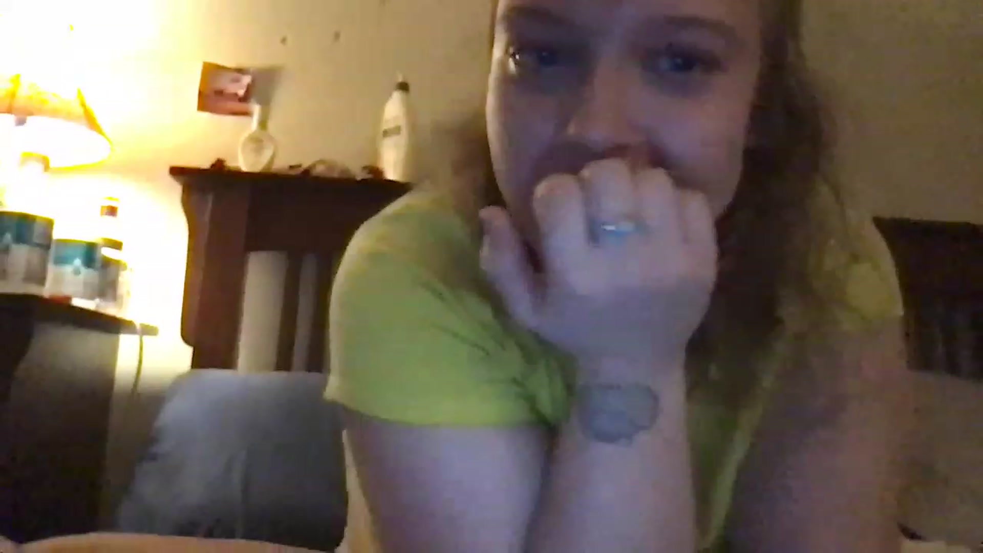 Gallery image thumbnail from bbygap's myfreecams stream on, 11/20/2022, 22:19 image 5 of 20