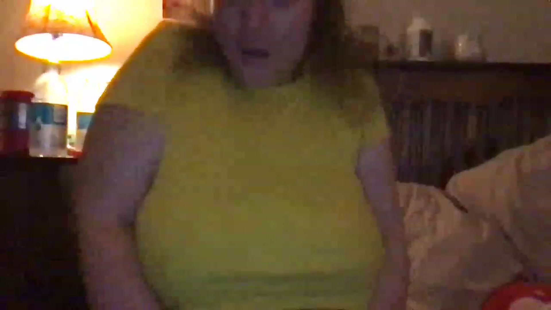 Gallery image thumbnail from bbygap's myfreecams stream on, 11/20/2022, 22:19 image 14 of 20