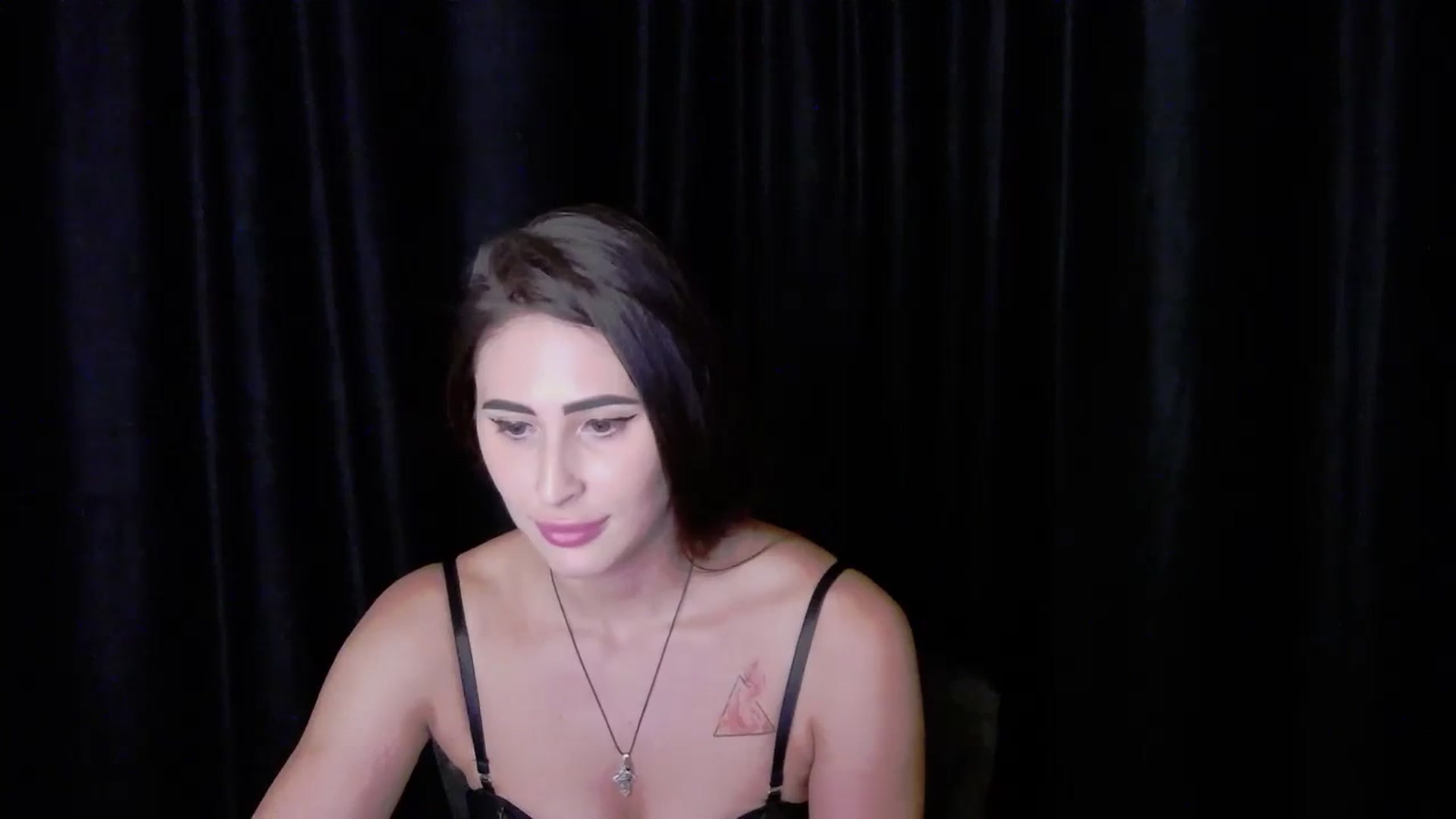 Gallery image thumbnail from bdayMaraH's myfreecams stream on, 08/04/2024, 20:33 image 14 of 20