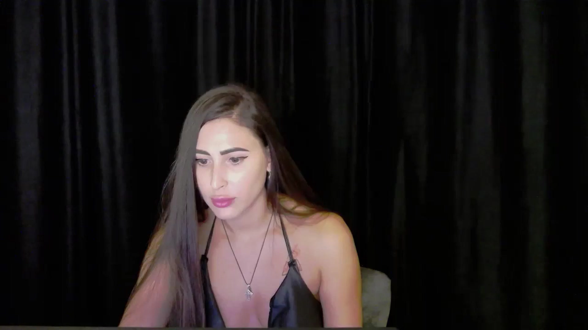 Gallery image thumbnail from bdayMaraH's myfreecams stream on, 08/05/2024, 19:56 image 20 of 20