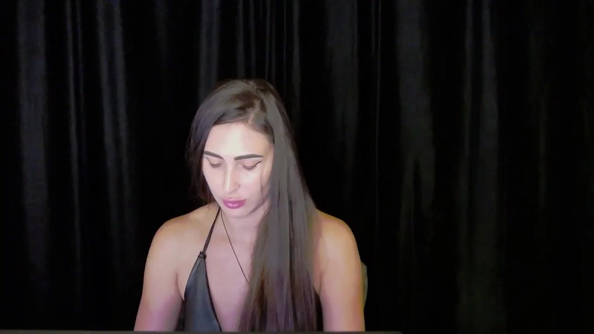 Gallery image thumbnail from bdayMaraH's myfreecams stream on, 08/05/2024, 19:56 image 14 of 20