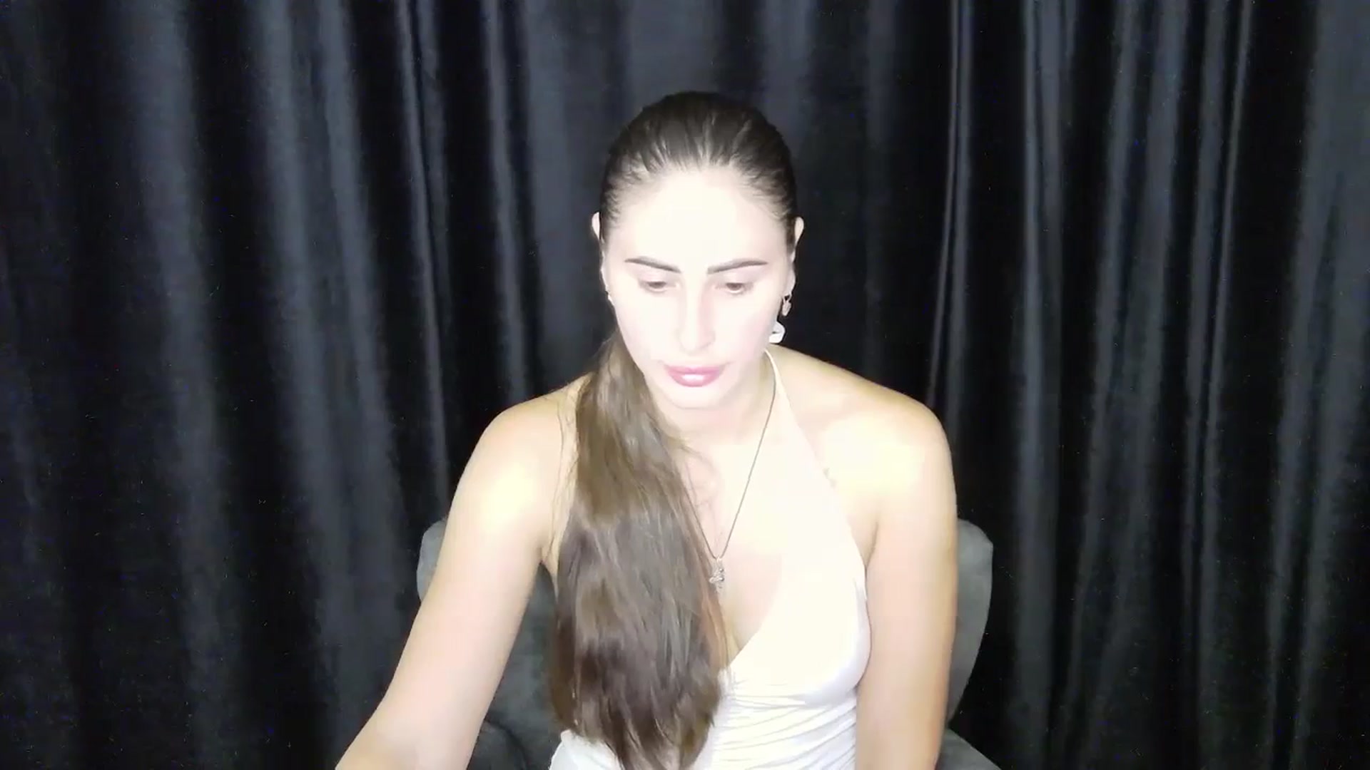 Gallery image thumbnail from bdayMaraH's myfreecams stream on, 08/09/2024, 17:28 image 7 of 20