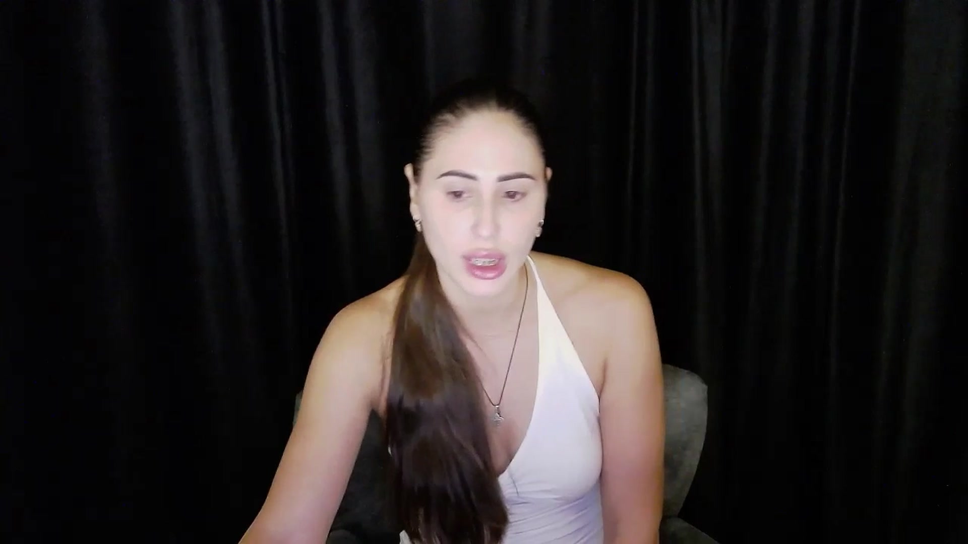 Gallery image thumbnail from bdayMaraH's myfreecams stream on, 08/09/2024, 18:30 image 8 of 20
