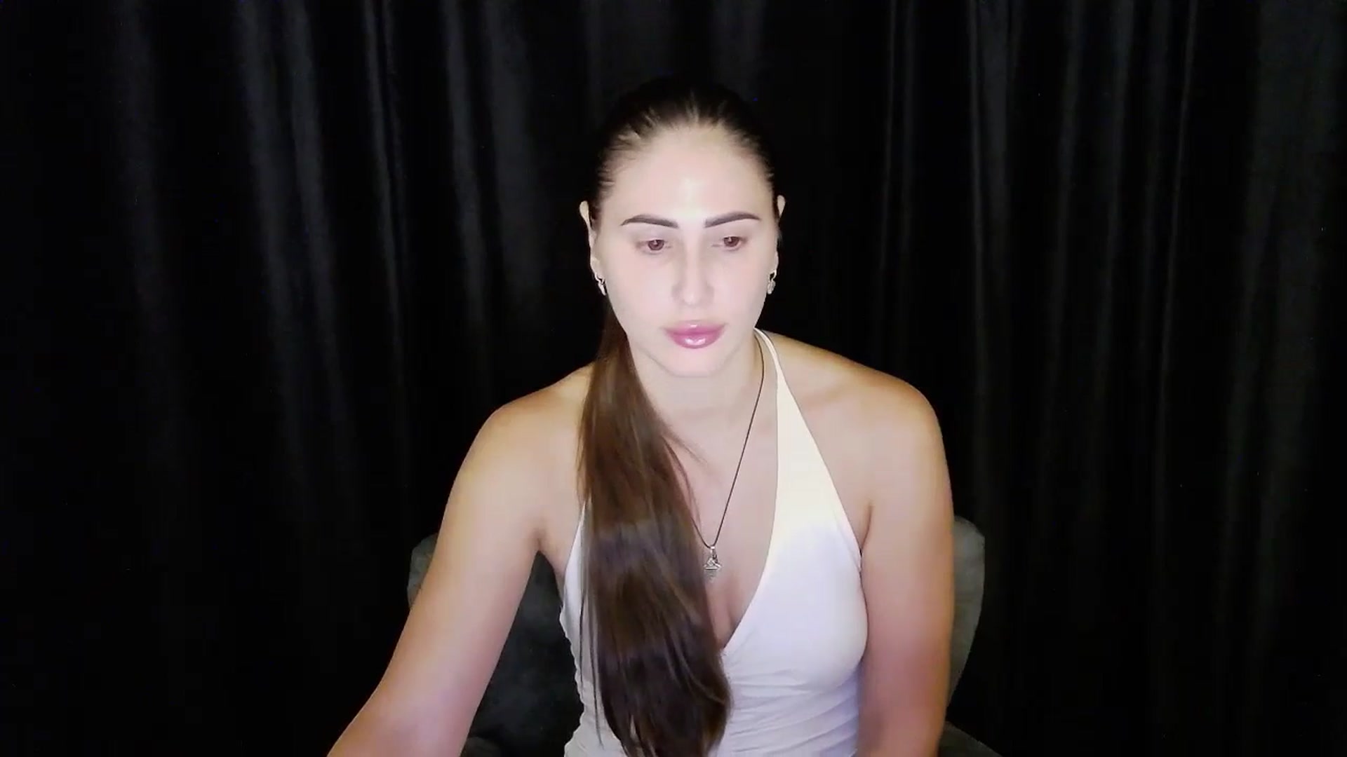 Gallery image thumbnail from bdayMaraH's myfreecams stream on, 08/09/2024, 18:30 image 7 of 20