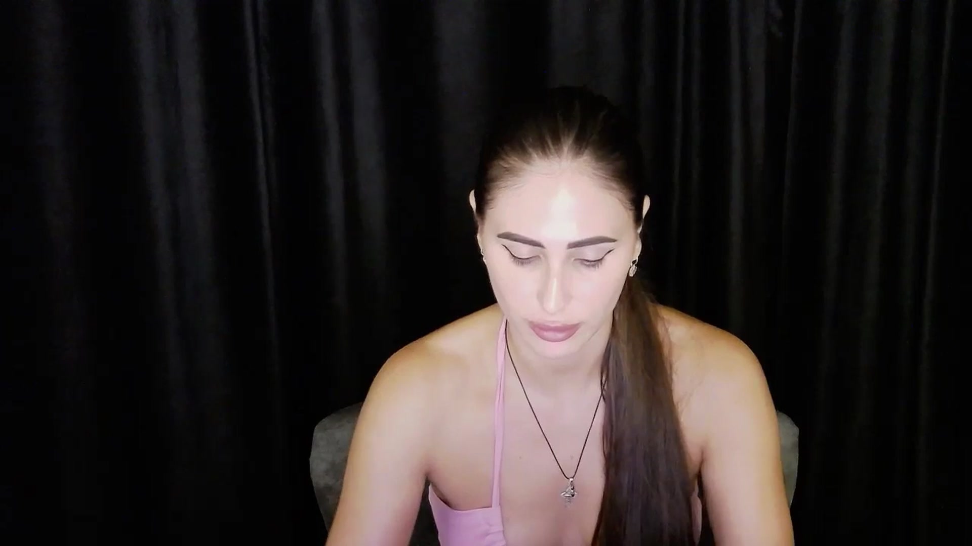 Gallery image thumbnail from bdayMaraH's myfreecams stream on, 08/11/2024, 17:29 image 11 of 20