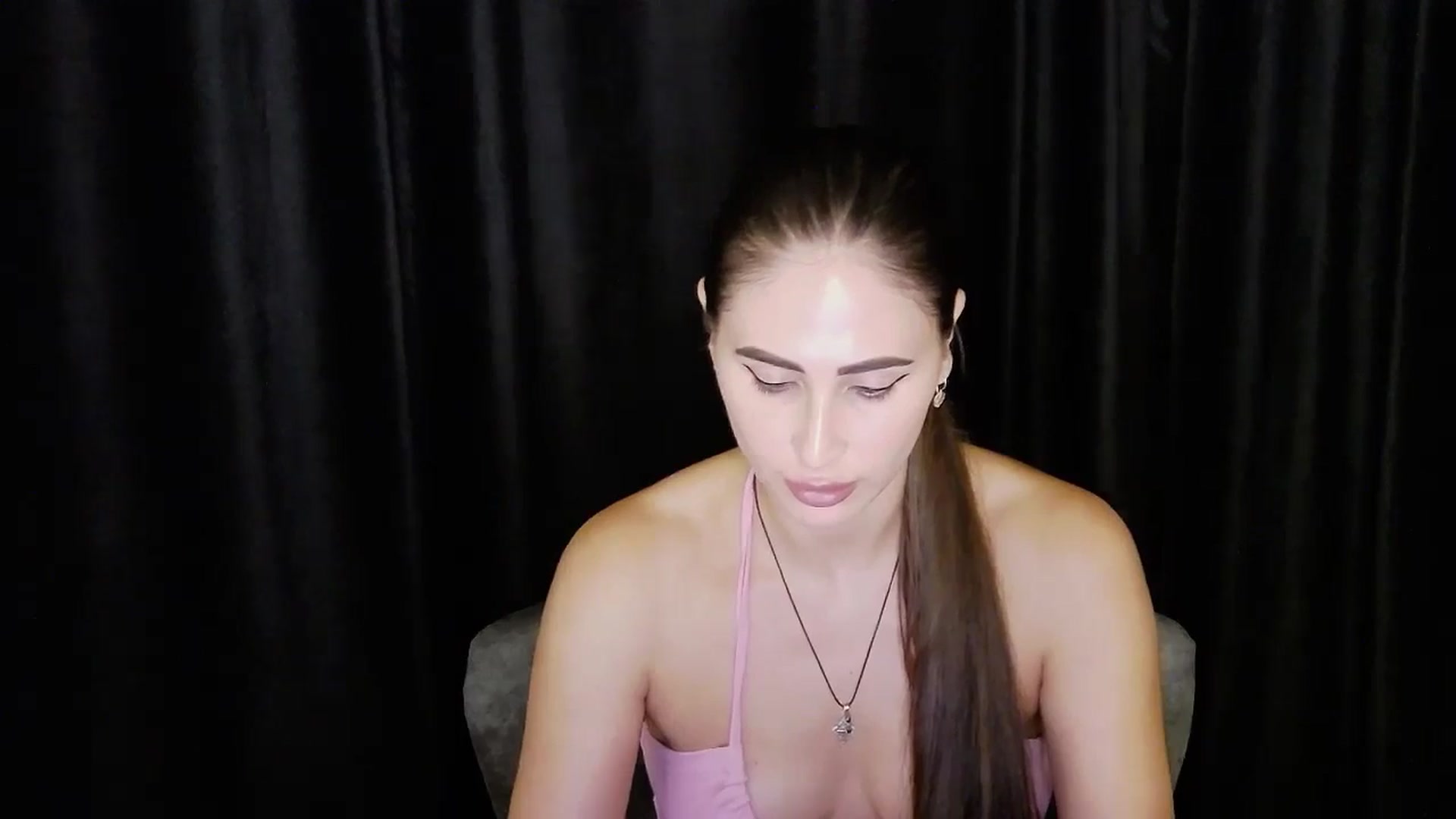Gallery image thumbnail from bdayMaraH's myfreecams stream on, 08/11/2024, 17:29 image 8 of 20