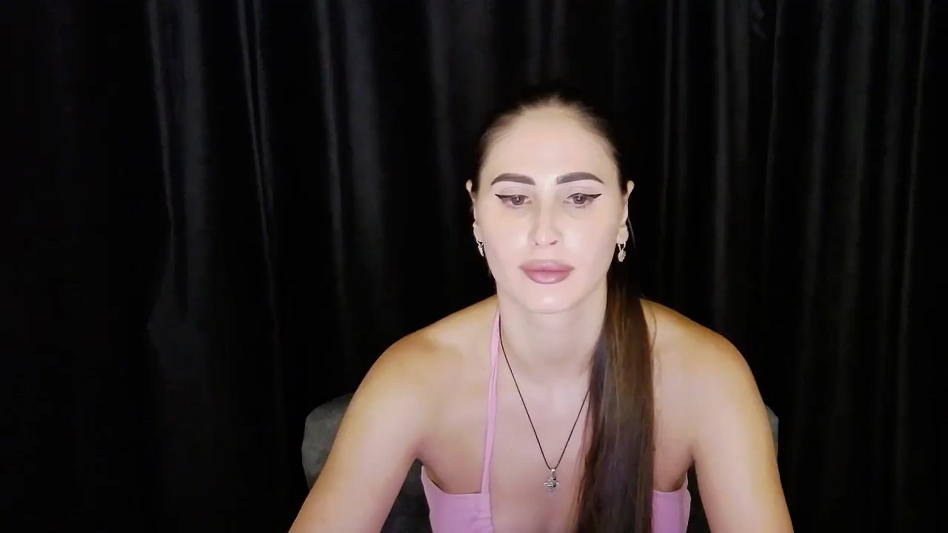 Gallery image thumbnail from bdayMaraH's myfreecams stream on, 08/11/2024, 17:29 image 6 of 20