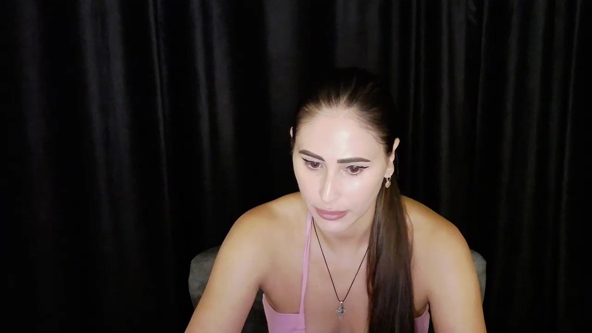 Gallery image thumbnail from bdayMaraH's myfreecams stream on, 08/11/2024, 17:29 image 9 of 20