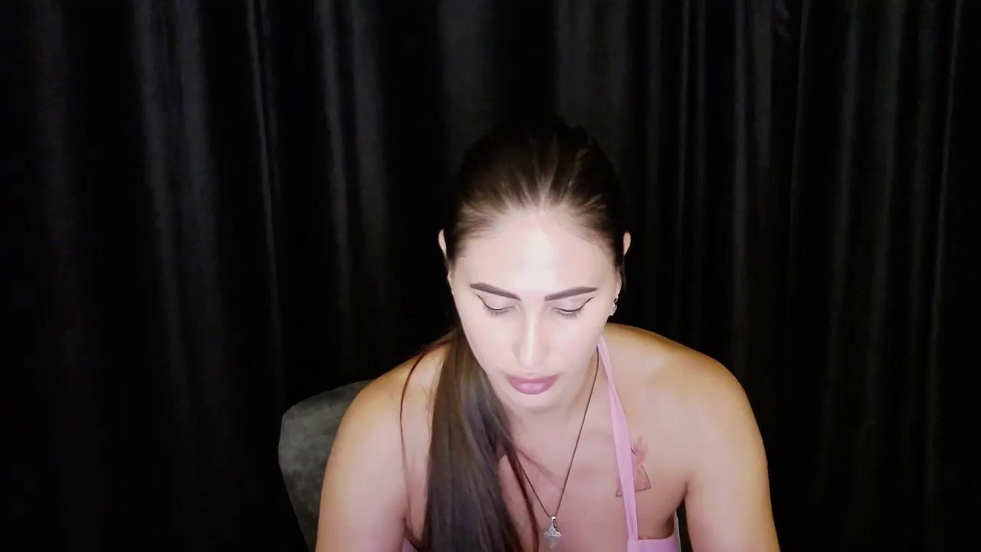 Gallery image thumbnail from bdayMaraH's myfreecams stream on, 08/11/2024, 19:56 image 18 of 20
