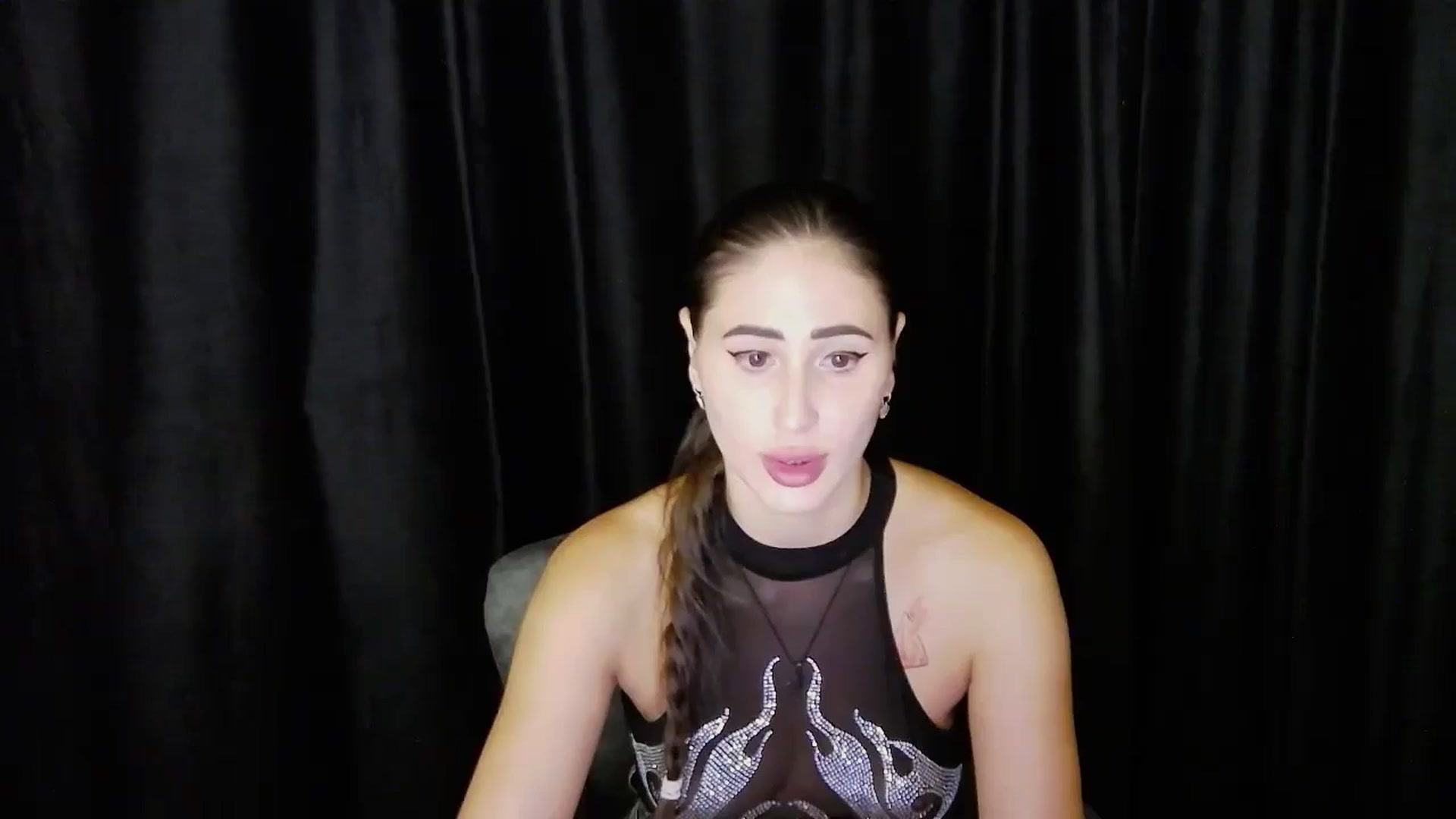 Gallery image thumbnail from bdayMaraH's myfreecams stream on, 08/13/2024, 19:05 image 12 of 20