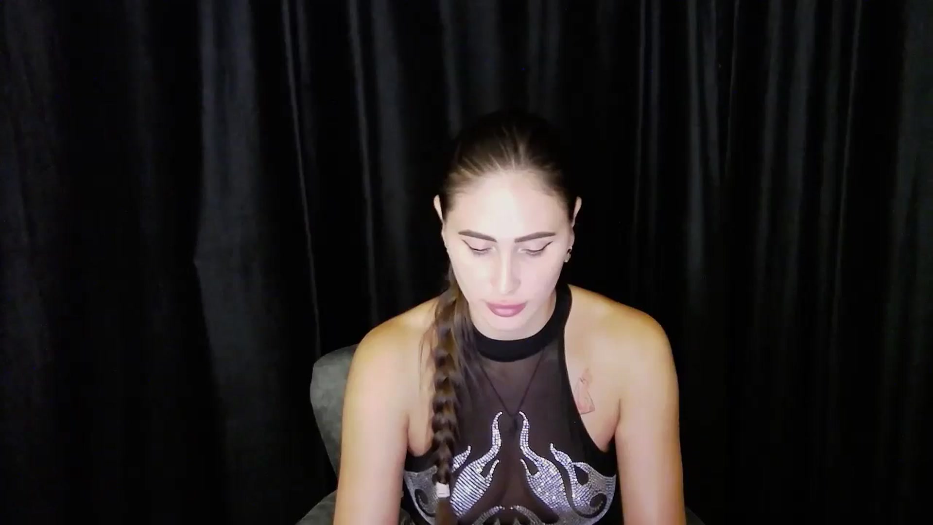 Gallery image thumbnail from bdayMaraH's myfreecams stream on, 08/13/2024, 19:05 image 13 of 20