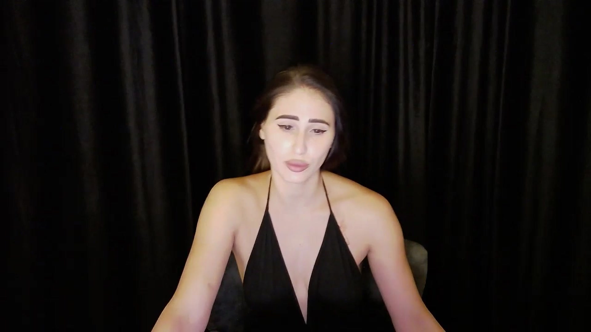 Gallery image thumbnail from bdayMaraH's myfreecams stream on, 08/17/2024, 18:40 image 3 of 20