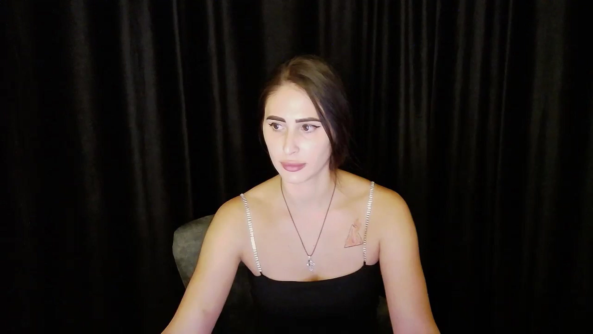 Gallery image thumbnail from bdayMaraH's myfreecams stream on, 08/17/2024, 19:38 image 2 of 20