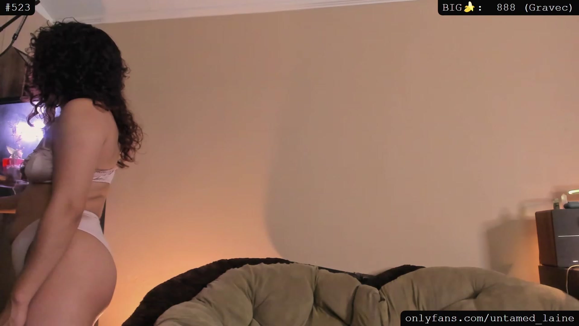 Gallery image thumbnail from bday_laine's myfreecams stream on, 03/09/2023, 03:37 image 16 of 20