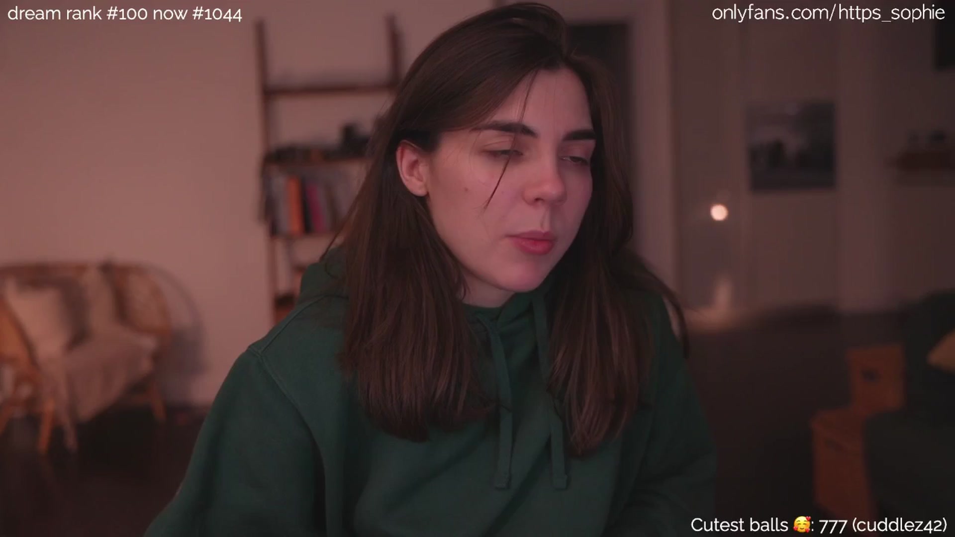 Gallery image thumbnail from bday_sophie's myfreecams stream on, 05/09/2024, 24:03 image 15 of 20