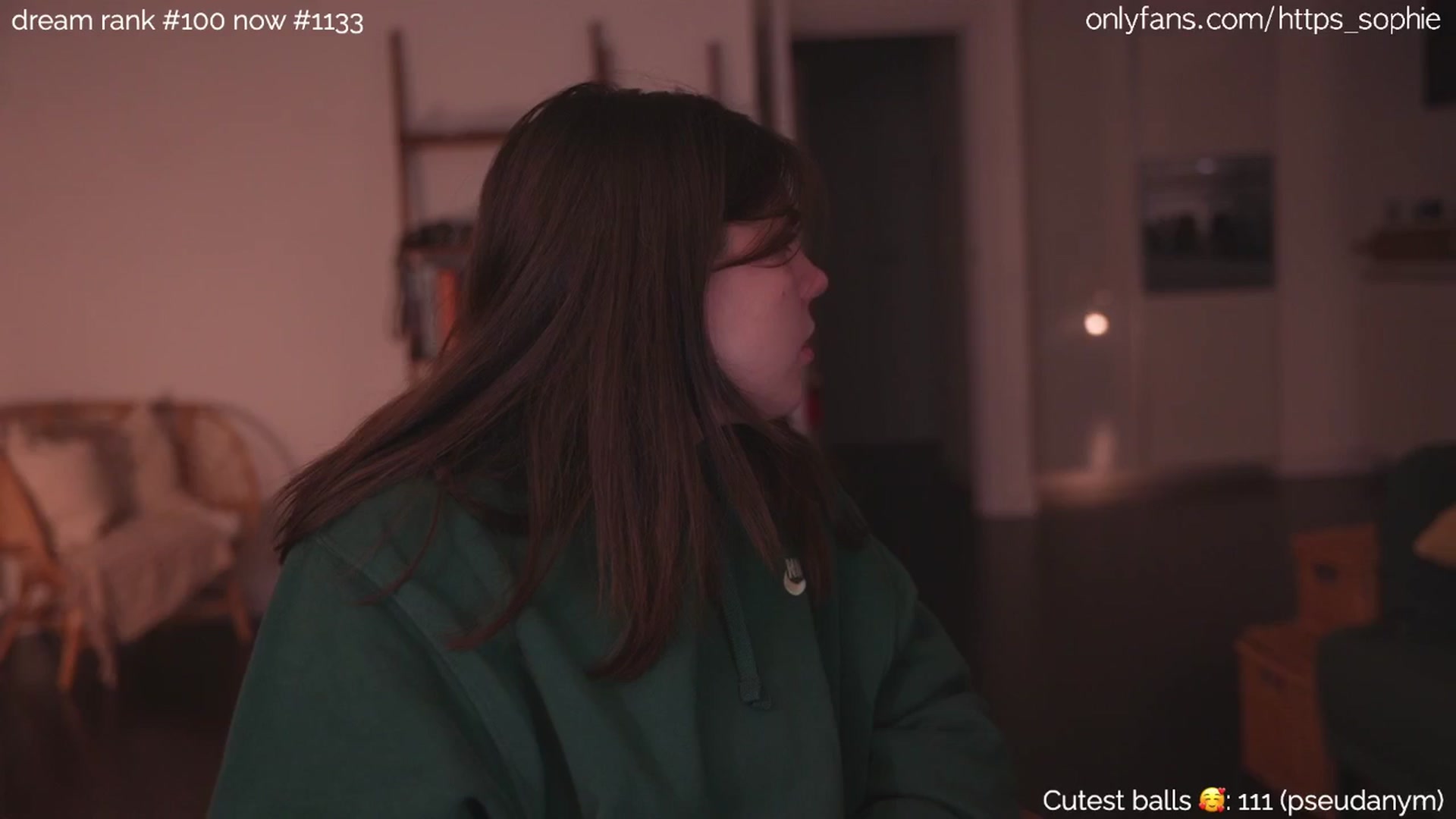 Gallery image thumbnail from bday_sophie's myfreecams stream on, 05/09/2024, 24:03 image 12 of 20
