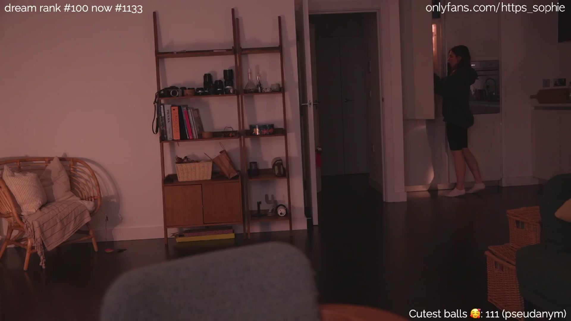 Gallery image thumbnail from bday_sophie's myfreecams stream on, 05/09/2024, 24:03 image 11 of 20