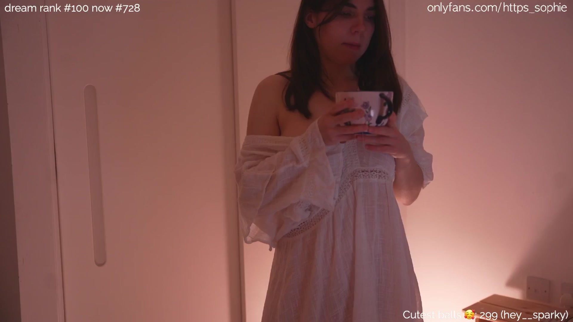 Gallery image thumbnail from bday_sophie's myfreecams stream on, 05/22/2024, 02:15 image 14 of 20