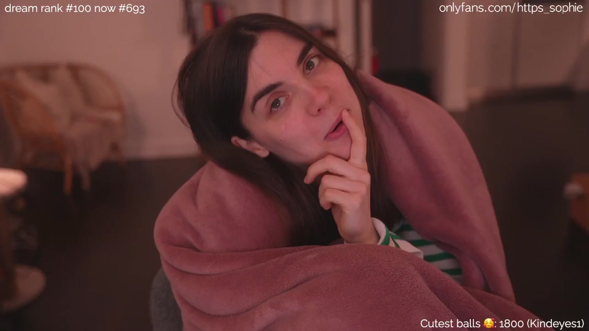 Gallery image thumbnail from bday_sophie's myfreecams stream on, 05/25/2024, 04:13 image 8 of 20