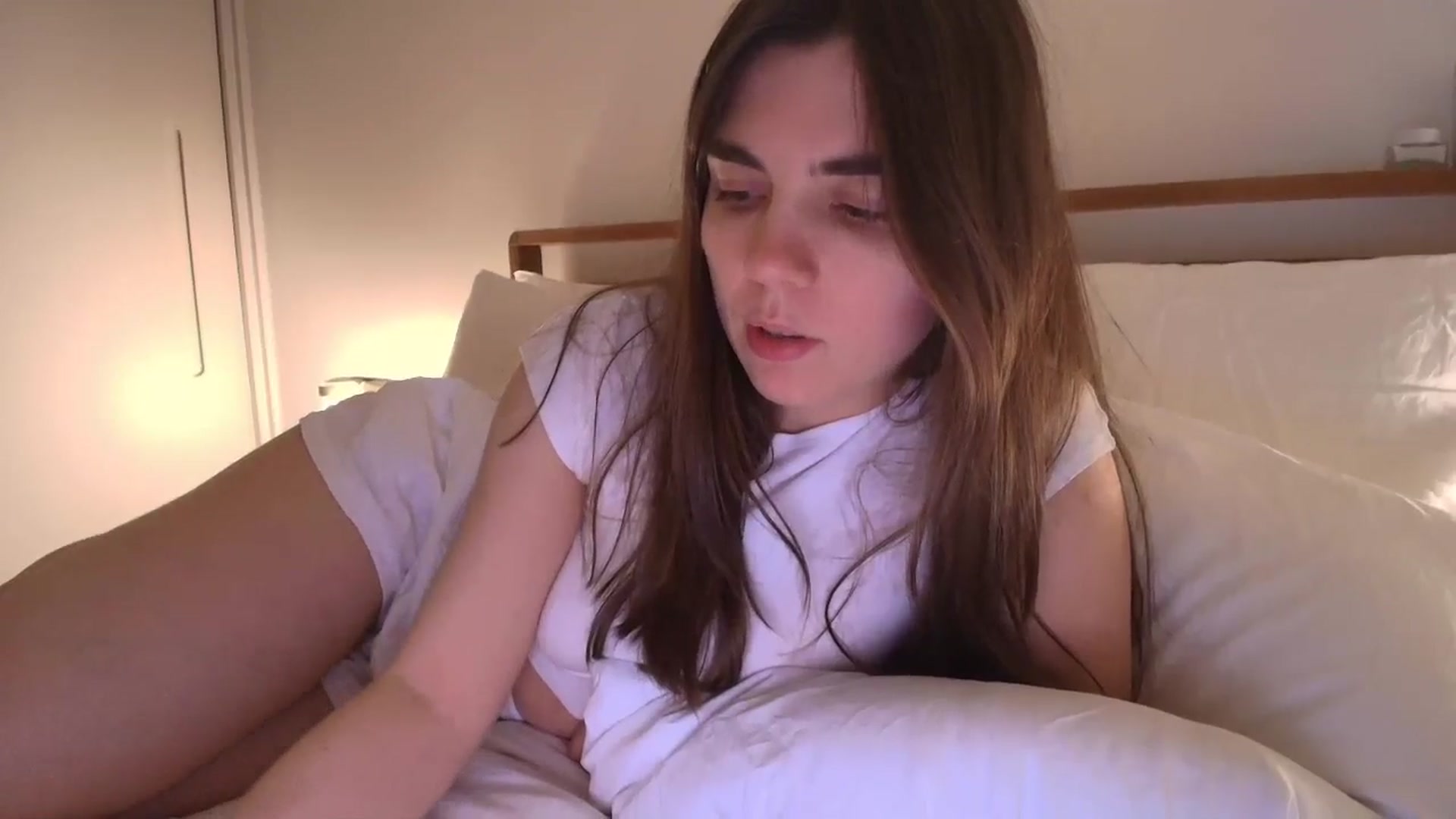 Gallery image thumbnail from bday_sophie's myfreecams stream on, 05/04/2025, 01:09 image 3 of 20
